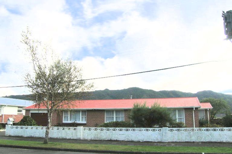 Photo of property in 9 Cecil Street, Clouston Park, Upper Hutt, 5018