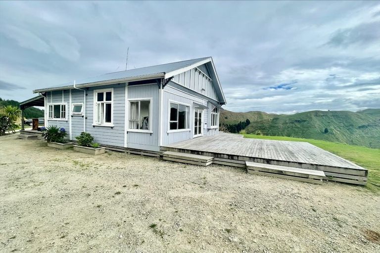 Photo of property in 1665 State Highway 4, Parikino, Wanganui, 4575