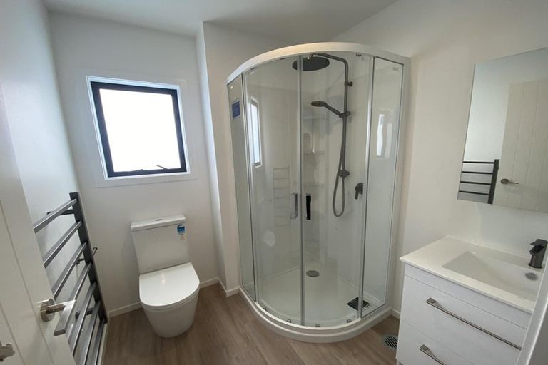 Photo of property in 12b Cairo Street, Upper Hutt Central, Upper Hutt, 5018