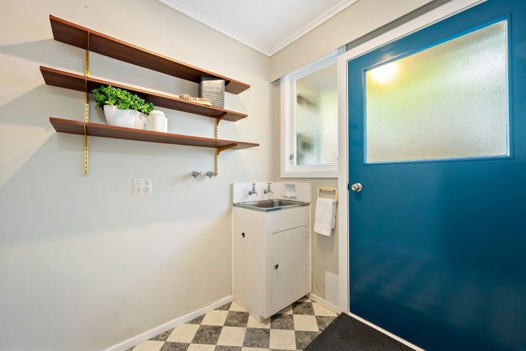 Photo of property in 144 Broderick Road, Johnsonville, Wellington, 6037