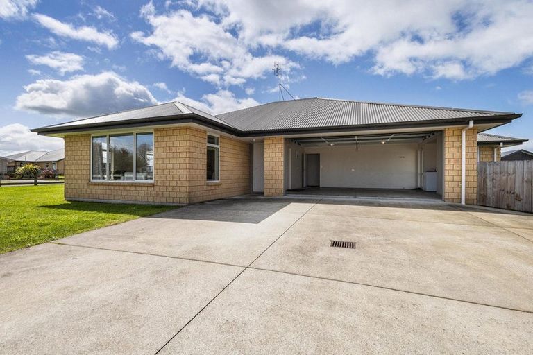 Photo of property in 2 Cicada Place, Kihikihi, Te Awamutu, 3800