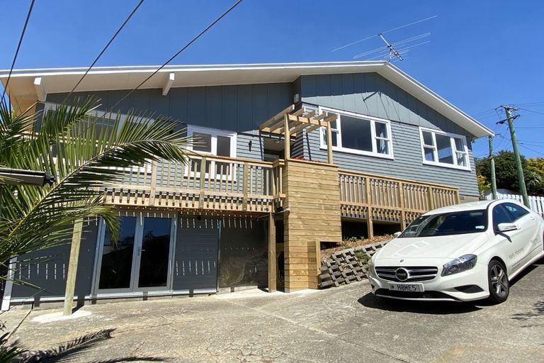 Photo of property in 24 Taupo Crescent, Plimmerton, Porirua, 5026