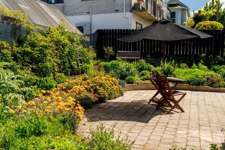 Photo of property in 3 City Road, Roslyn, Dunedin, 9010