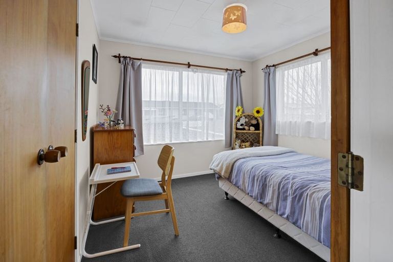 Photo of property in 1/1 Gardenia Avenue, Bell Block, New Plymouth, 4312