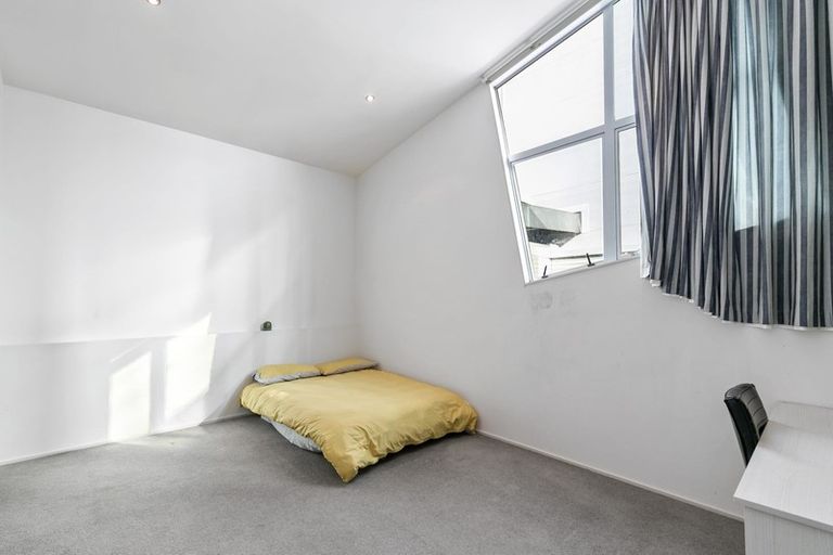 Photo of property in Hb Apartments, 4/3 Holland Street, Te Aro, Wellington, 6011