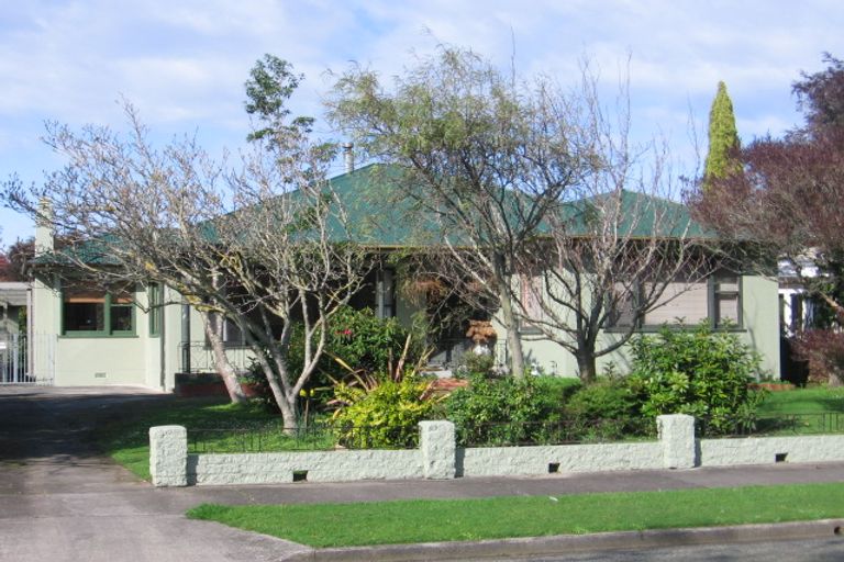 Photo of property in 21 Sheffield Street, Awapuni, Palmerston North, 4412
