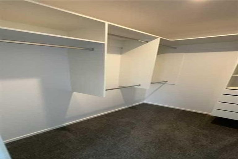 Photo of property in 12 Kahukaka Road, One Tree Point, 0118