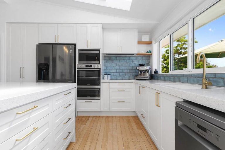 Photo of property in 17 Landscape Road, Otumoetai, Tauranga, 3110