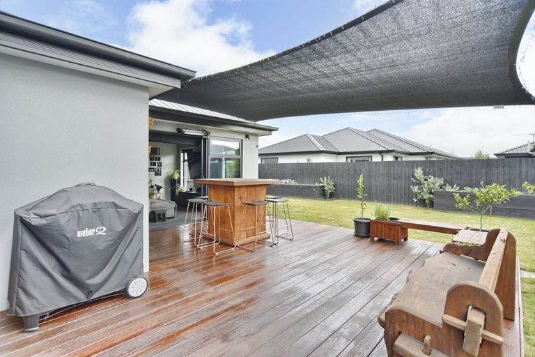 Photo of property in 8/21 Blakes Road, Belfast, Christchurch, 8051