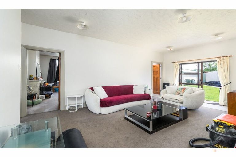 Photo of property in 10 Massey Street, Waimate, 7924