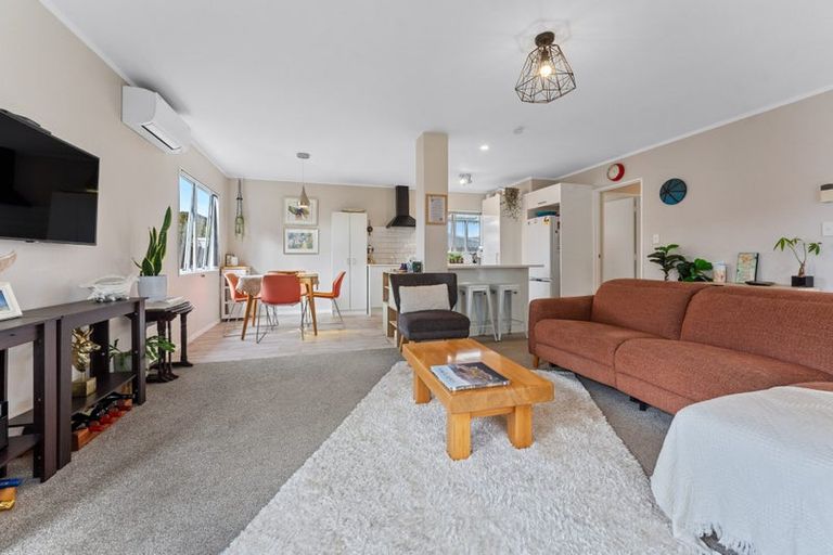 Photo of property in 2/67 Buckland Road, Mangere East, Auckland, 2024