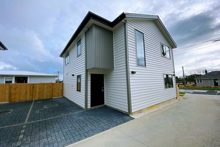 Photo of property in 104a Eversleigh Road, Belmont, Auckland, 0622