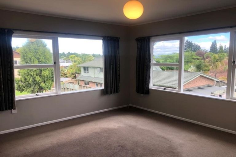 Photo of property in 27 Iles Road, Lynmore, Rotorua, 3010