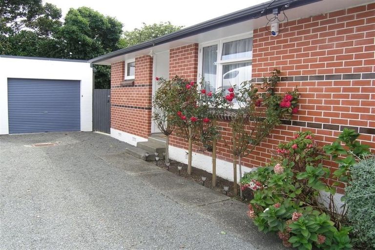 Photo of property in 2/1133 Fergusson Drive, Clouston Park, Upper Hutt, 5018