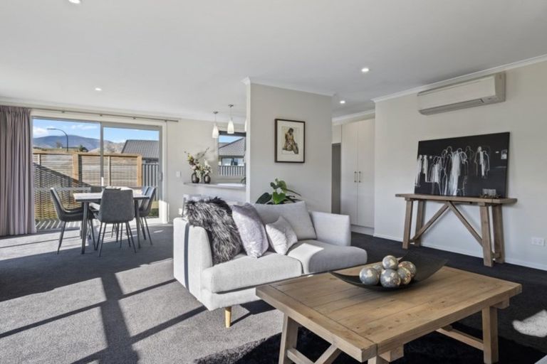 Photo of property in 2 Banbury Terrace, Lower Shotover, Queenstown, 9304