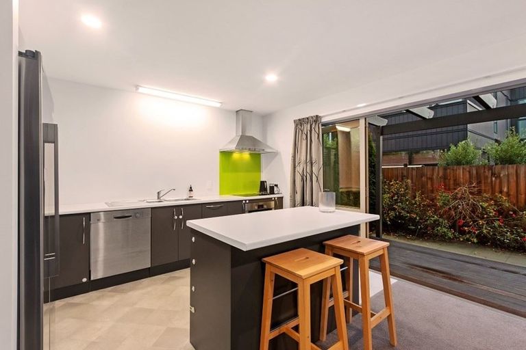 Photo of property in 3/220 Salisbury Street, Christchurch Central, Christchurch, 8013