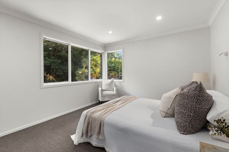 Photo of property in 14 Priestley Road, Bluff Hill, Napier, 4110