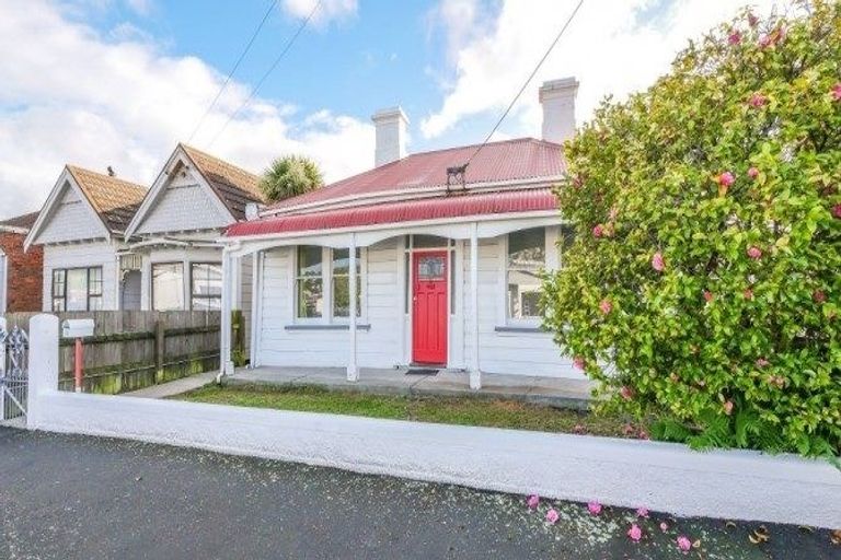Photo of property in 55 Loyalty Street, Forbury, Dunedin, 9012