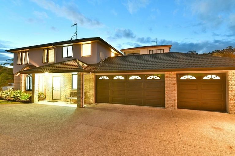Photo of property in 6 Coral Court, Gulf Harbour, Whangaparaoa, 0930