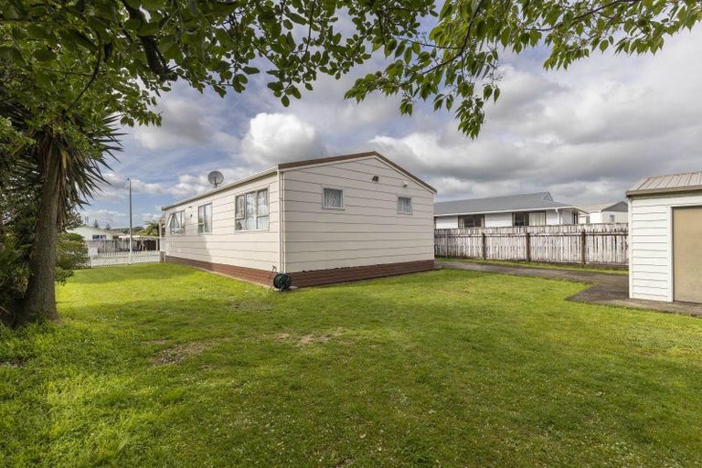 Photo of property in 53 Sunnyvale Street, Bell Block, New Plymouth, 4312