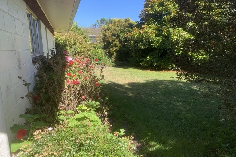 Photo of property in 4 Impala Place, Sockburn, Christchurch, 8042