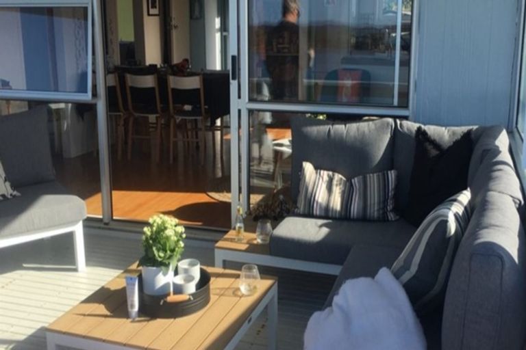 Photo of property in 76 Rapata Road, Oakura, Hikurangi, 0184