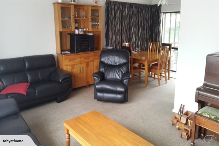 Photo of property in 1 Kotuku Place, Taradale, Napier, 4112