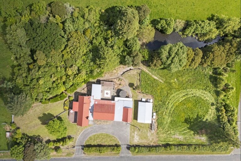 Photo of property in 203 Fergusson Road, Halcombe, Feilding, 4779