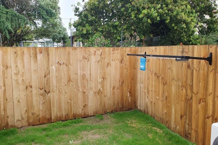 Photo of property in 38 Clay Works Lane, New Lynn, 0600