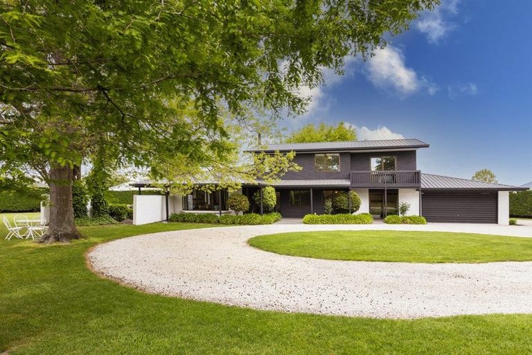 Photo of property in 48 Pentecost Road, Rangiora, 7400