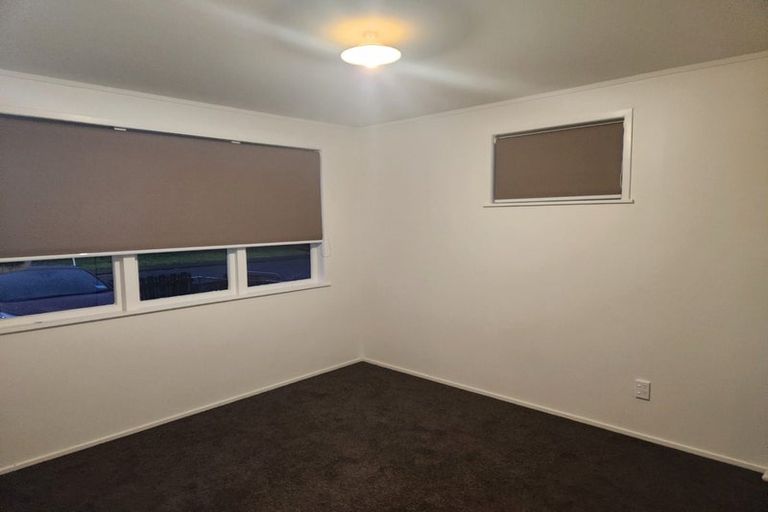 Photo of property in 127 Chichester Drive, Rosehill, Papakura, 2113