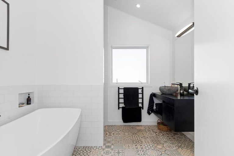 Photo of property in 164a Dickson Road, Papamoa Beach, Papamoa, 3118