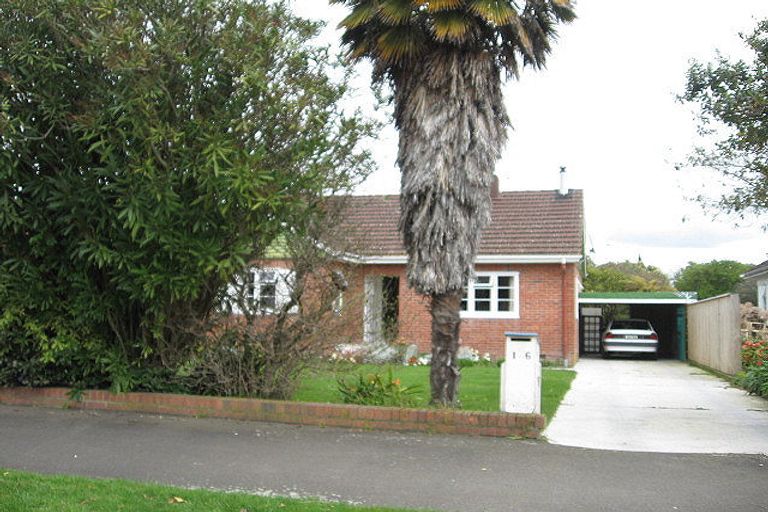 Photo of property in 166 Cook Street, West End, Palmerston North, 4410