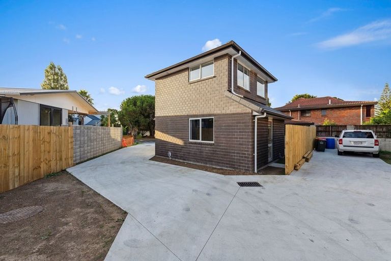 Photo of property in 4c Bosun Place, Te Atatu Peninsula, Auckland, 0610