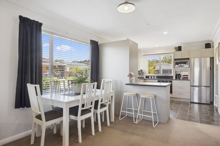 Photo of property in 98 Main Road, Fairfield, Dunedin, 9018