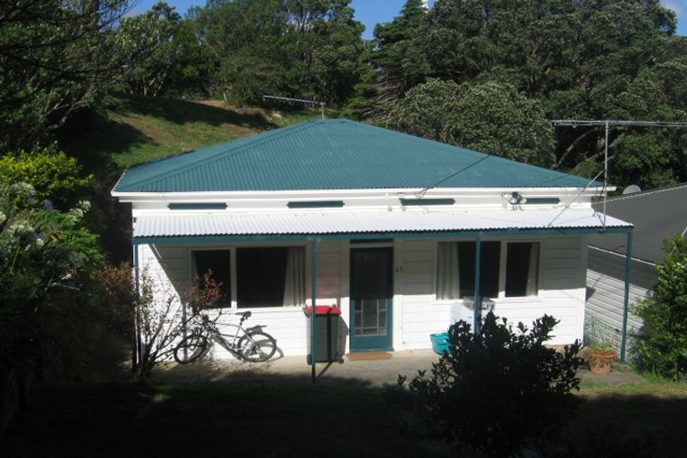 Photo of property in 63 Mitchell Street, Brooklyn, Wellington, 6021