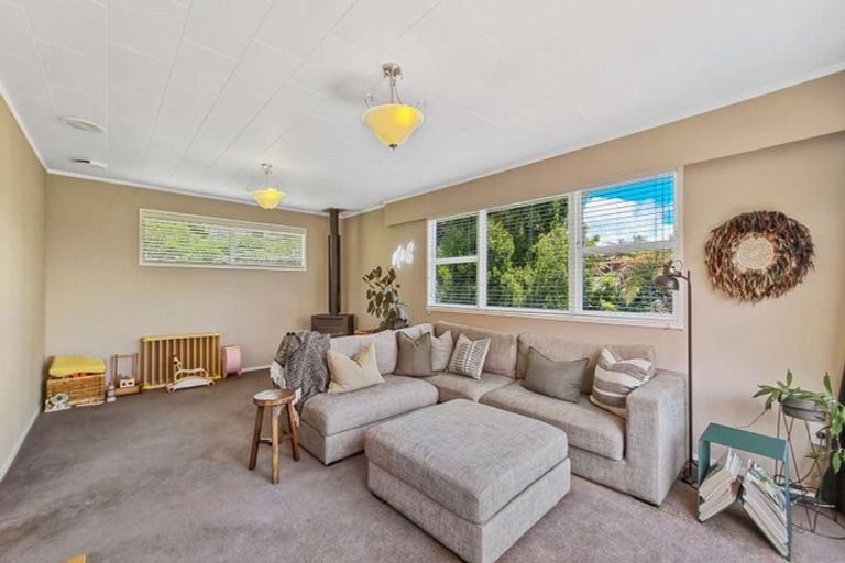 Photo of property in 3 Westbourne Avenue, Pomare, Rotorua, 3015