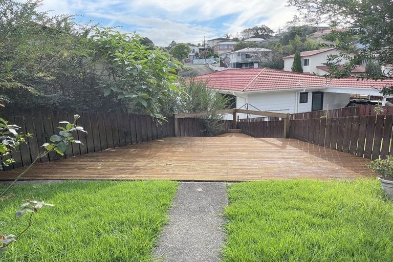 Photo of property in 1/17 Powrie Street, Glenfield, Auckland, 0629
