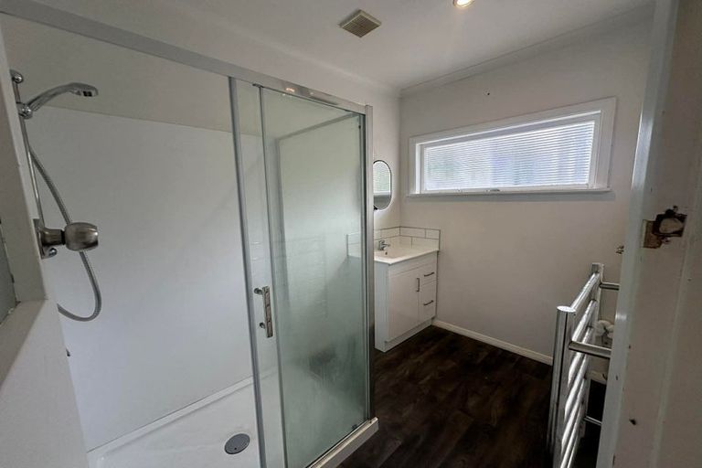 Photo of property in 3a Kopara Grove, Stokes Valley, Lower Hutt, 5019