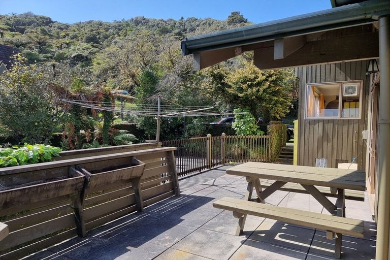 Photo of property in 6 Hewlett Road, Karoro, Greymouth, 7805