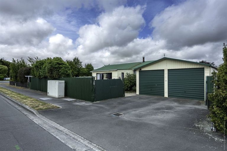Photo of property in 1 Leeston Road, Springston, 7616