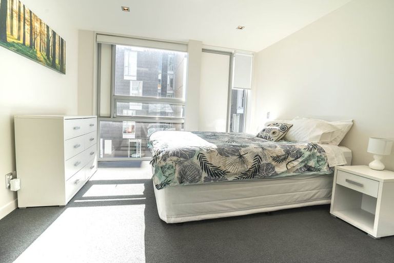 Photo of property in Monument Apartments, 6d/245 Wakefield Street, Te Aro, Wellington, 6011