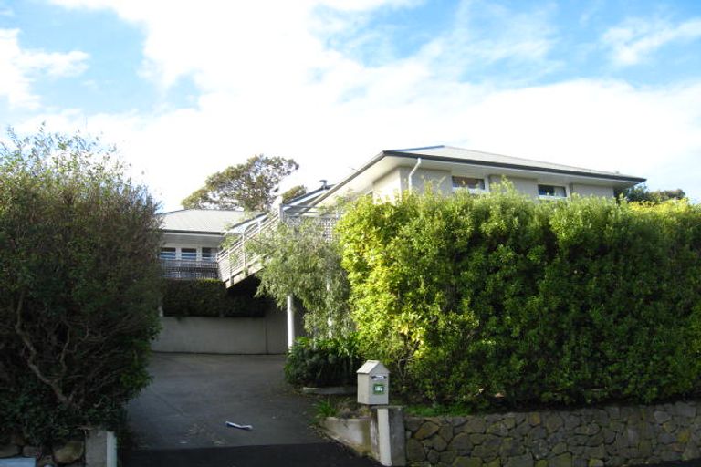 Photo of property in 17 Westenra Terrace, Cashmere, Christchurch, 8022