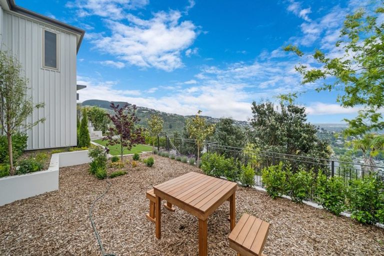 Photo of property in 4 Yelverton Place, Huntsbury, Christchurch, 8022