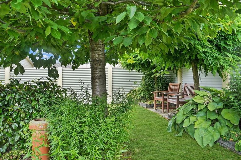 Photo of property in 21 Glencairn Road, Twizel, 7901