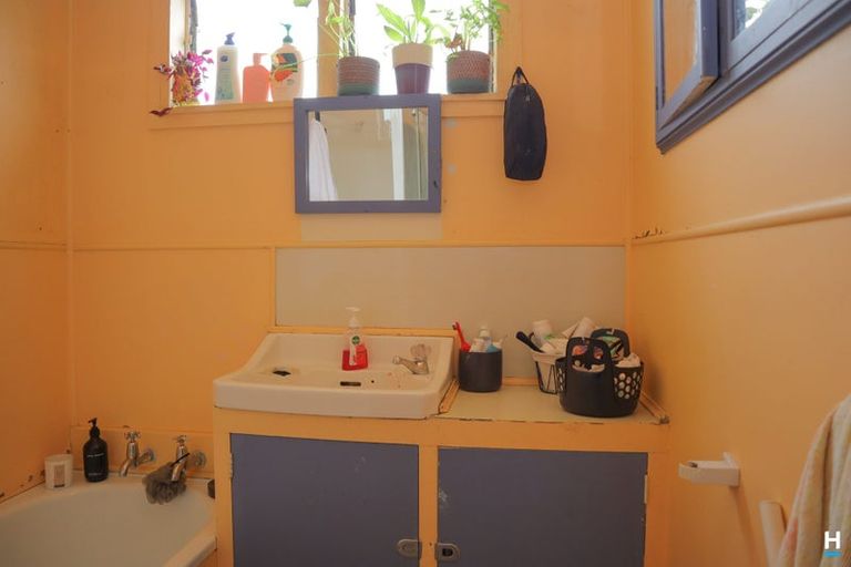 Photo of property in 21 Thompson Street, Greymouth, 7805