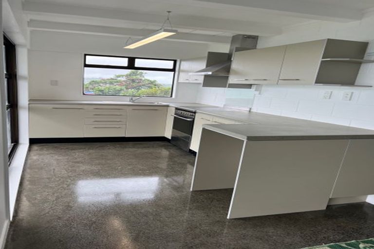 Photo of property in 96 Ardern Avenue, Stanmore Bay, Whangaparaoa, 0932