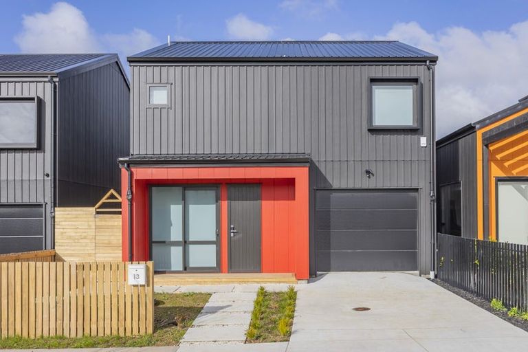 Photo of property in 13 Murray Grey Lane, Karaka, 2580