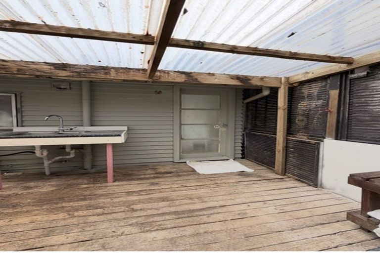 Photo of property in 2 Cosy Place, Howick, Auckland, 2014