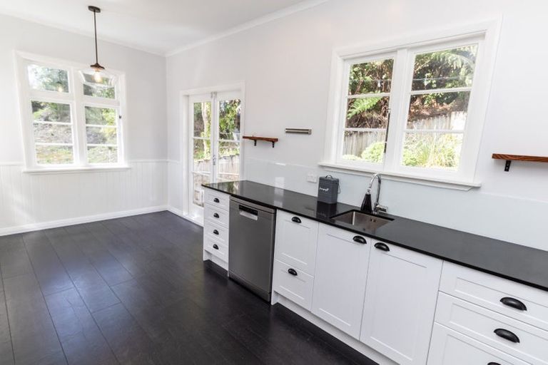 Photo of property in 78 Moeraki Road, Maoribank, Upper Hutt, 5018